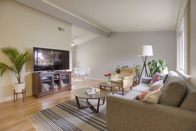 921 Regal Rd, Encinitas, CA 92024 - photo 2