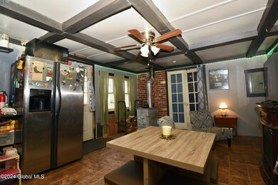 11 Park Ave, Middle Grove, NY 12850 - photo 4