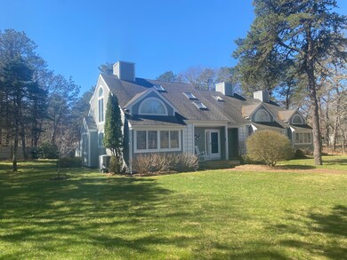 21 Meetinghouse Hill, Edgartown, MA 02539 - photo 2