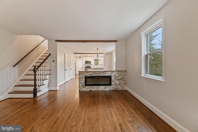 222 Maryland Ave, Towson, MD 21286 - photo 2