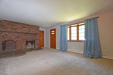 21 Parmenter Rd, Hudson, MA 01749 - photo 2
