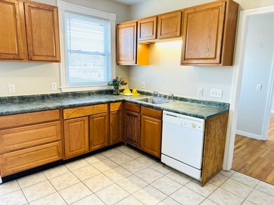 110 Branch St, Lowell, MA 01851 - photo 6