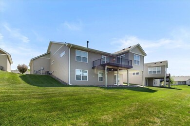 983 Aurora Cir, Red Wing, MN 55066 - photo 4