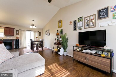 225 Aden Dr, Strasburg, VA 22657 - photo 7