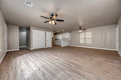504 E Paul, Allen, OK 74825 - photo 3