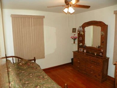 4532 Hirschberg Ave, Schiller Park, IL 60176 - photo 7