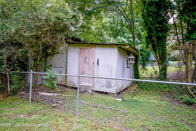 3464DobbsRd-007