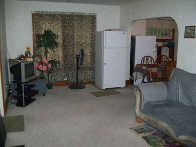 1610 Frances Ave, Elkhart, IN 46516 - photo 2