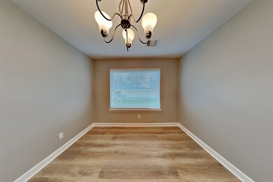 5111 Spring Circle Dr, Pearland, TX 77584 - photo 7