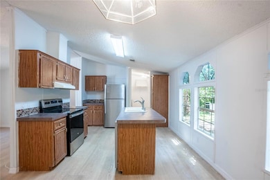 9316 Ashley Oaks Ct, Tampa, FL 33610 - photo 5