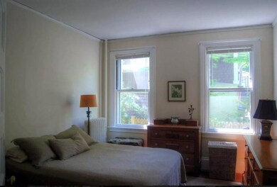 362 Lloyd Ave unit 1, Providence, RI 02906 - photo 6