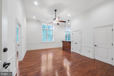 542 E Hector St unit 2, Conshohocken, PA 19428 - photo 4