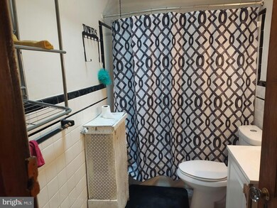 1573 S 10th St, Camden, NJ 08104 - photo 5