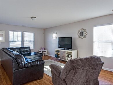 1420 Winter Dr, Statesville, NC 28677 - photo 3