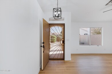 810 S Tobin Cir-4