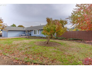1393 SW Alexander Dr, Dallas, OR 97338 - photo 4