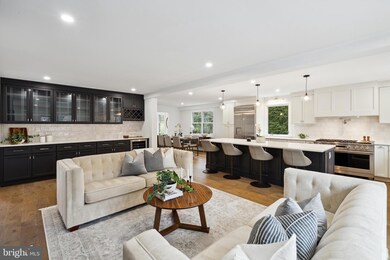 208 Comrie Dr, Villanova, PA 19085 - photo 3