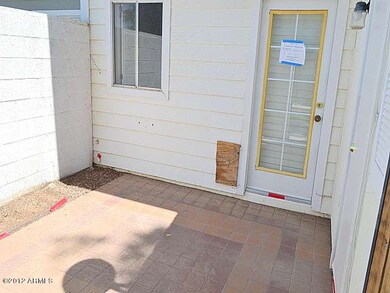 023-322978-back-patio