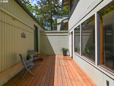 295 Foxtail Dr, Eugene, OR 97405 - photo 2