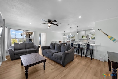 5307 E Lakeshore Dr, Belton, TX 76513 - photo 4