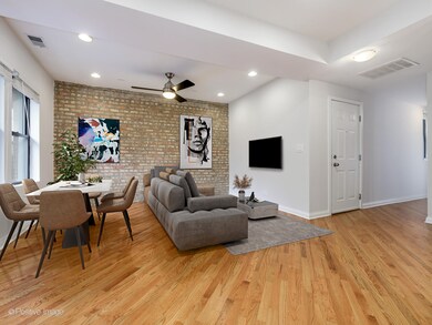 4820 N Hoyne Ave unit 4, Chicago, IL 60625 - photo 4