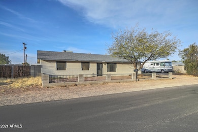 10504 E Boulder Dr-2