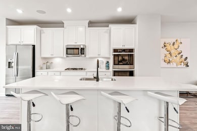 23353 Sugar Pine Ln, California, MD 20619 - photo 2