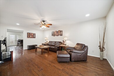 5826 Doliver Dr unit 55, Houston, TX 77057 - photo 5