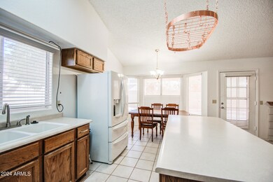 KITCHEN 5