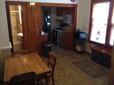 16 Glenwood Rd, Albany, NY 12204 - photo 6