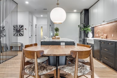 3503 B Dickason Ave, Dallas, TX 75219 - photo 4