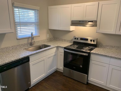 3604 Bowling Dr, Raleigh, NC 27606 - photo 4