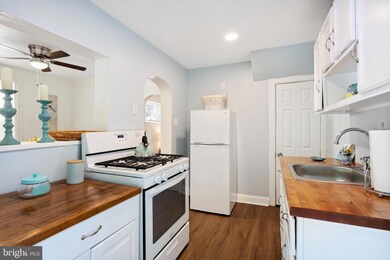 704 Yeadon Ave, Lansdowne, PA 19050 - photo 6