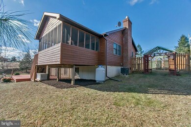 11 Highland Place, Berkeley Springs, WV 25411 - photo 5