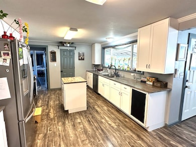 943 S H St, Lakeview, OR 97630 - photo 7