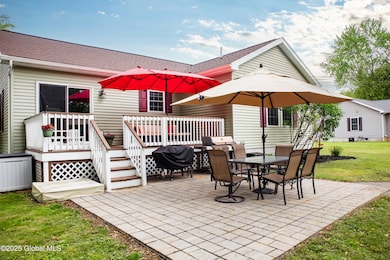 9 Barton Ave-5