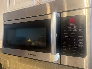 70 Belgian Way, Fitchburg, MA 01420 - photo 5