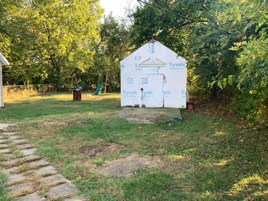 Large Shed w Electric