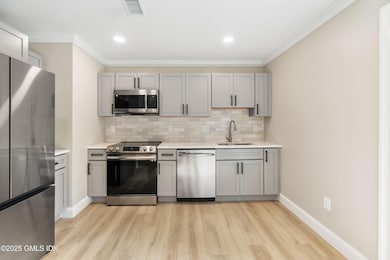 241 Weaver St unit 12E, Greenwich, CT 06831 - photo 3