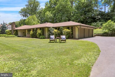 1040 Wayne Ave, Reading, PA 19610 - photo 3