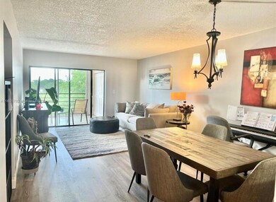 9235 SW 8th St unit 5070, Boca Raton, FL 33428 - photo 2