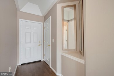 2931 Deer Hollow Way unit 407, Fairfax, VA 22031 - photo 3