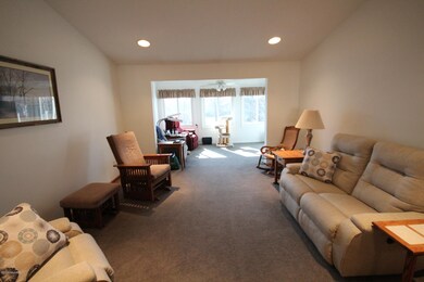 906 Amber View Dr SW unit 173, Byron Center, MI 49315 - photo 5