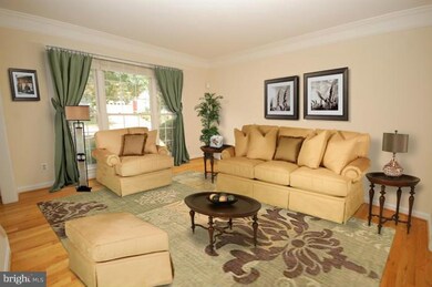 3611 Chase Hills Dr, Laurel, MD 20724 - photo 5