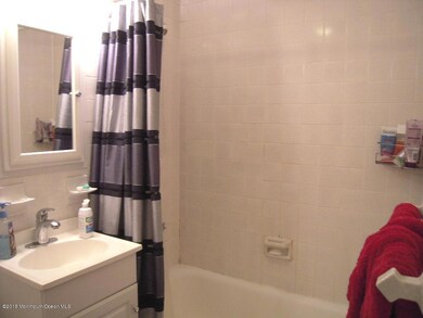 21 Leroy Place unit 3E, Red Bank, NJ 07701 - photo 5