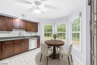 62 Brookstone Cir, Morris Plains, NJ 07950 - photo 3