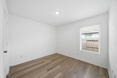 7335 Greenbriar Canyon Ln, Katy, TX 77493 - photo 5