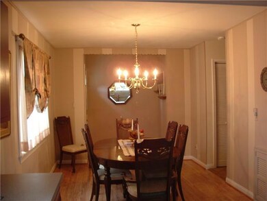 1766 Ferris Rd, Columbus, OH 43224 - photo 7