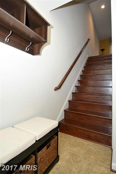 3145 Blue Barn Way, Fairfax, VA 22031 - photo 7