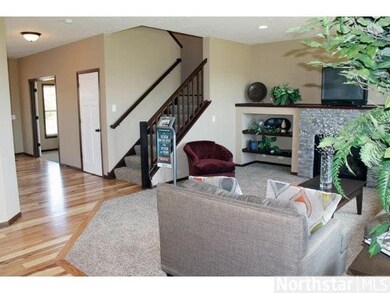 13453 Brass Pkwy, Rosemount, MN 55068 - photo 4